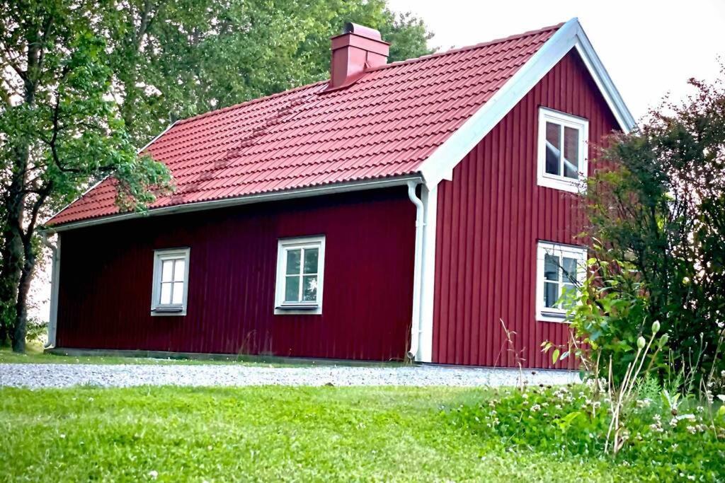 Eget Hus Med Bra Laege Och Toppstandard Linköping Eksteriør bilde